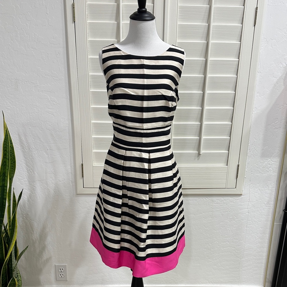 ELIZA.J SIZE12~SILK LOOKING FORMAL OR BIRTHDAY STRIPE PLEATED DRESS WITH POCKETS